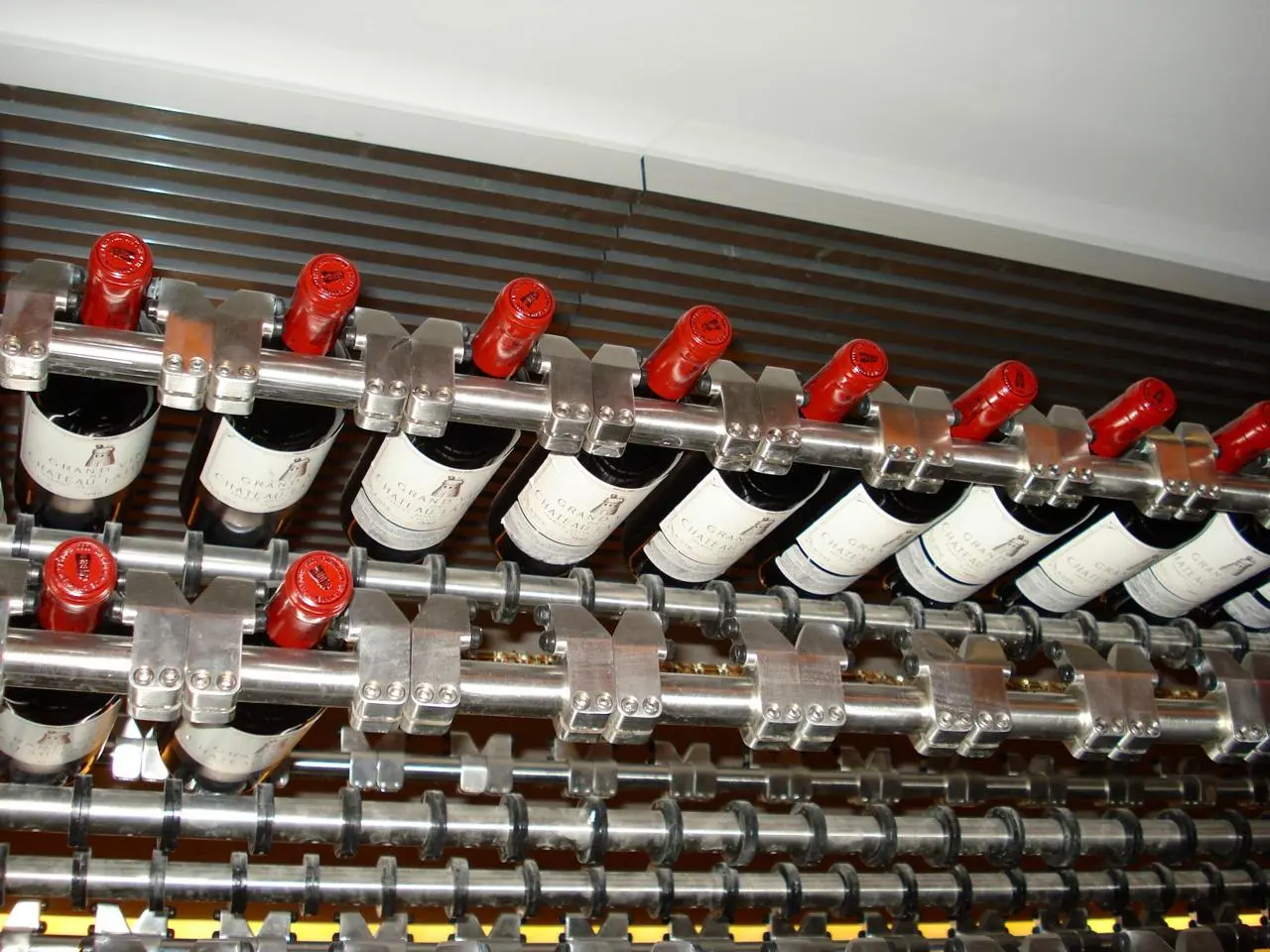 Cava de vinos a medida